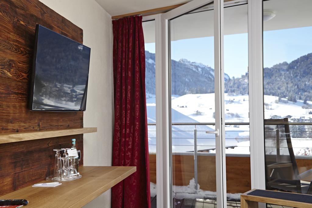 Hotel Garni Oberdorfer Stuben Obermaiselstein Rom bilde